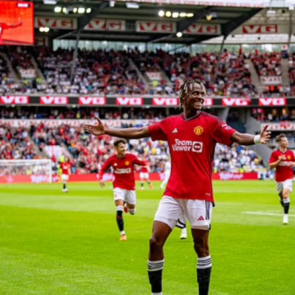 Man United 2 Leeds United 0