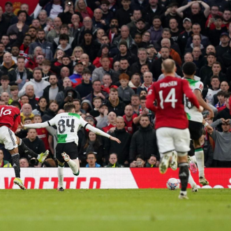Man Utd 4 Liverpool 3 (aet)